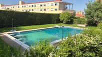 Swimming pool of Flat for sale in  Granada Capital  with Heating, Private garden and Balcony