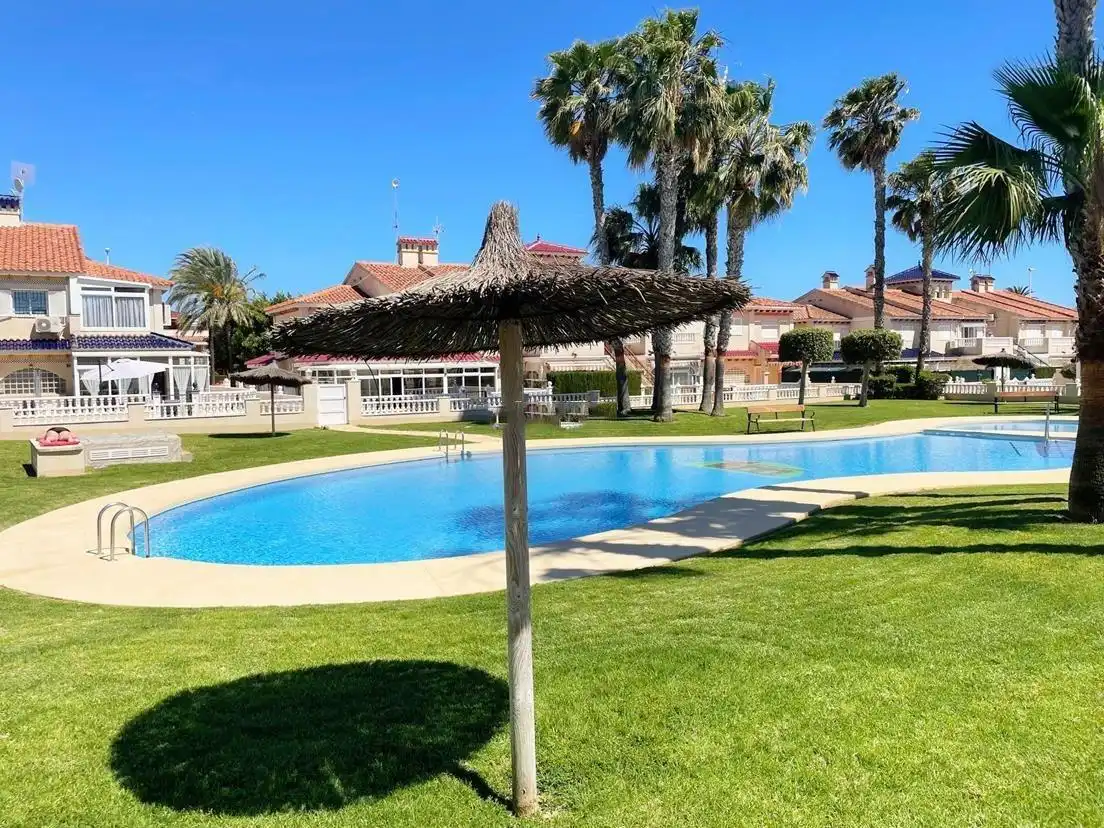 Bungalow mit Terrasse zum Verkauf in Calle Pino Carrasco, imagen 14