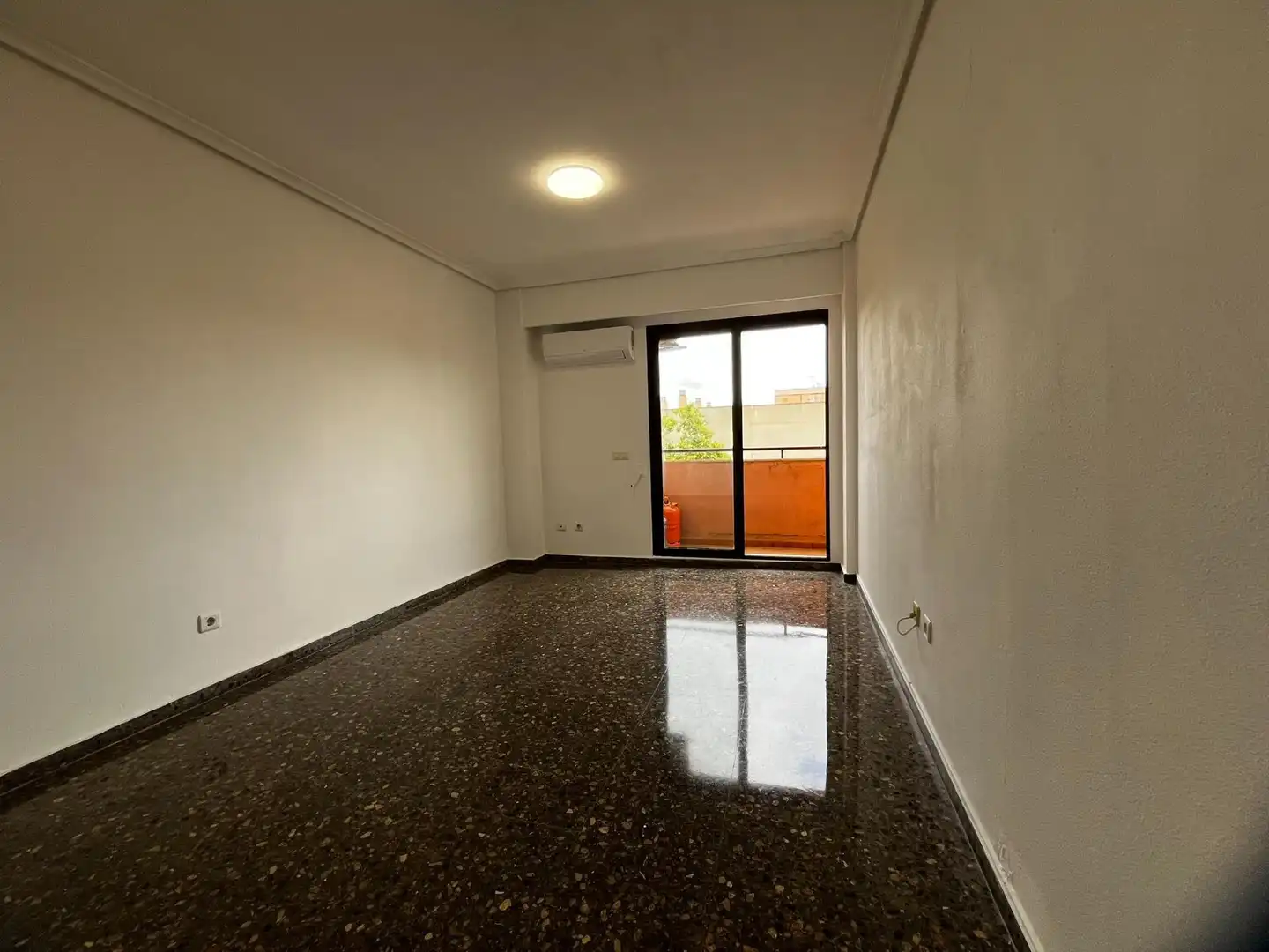 Wohnung zur Miete in Camí Reial
