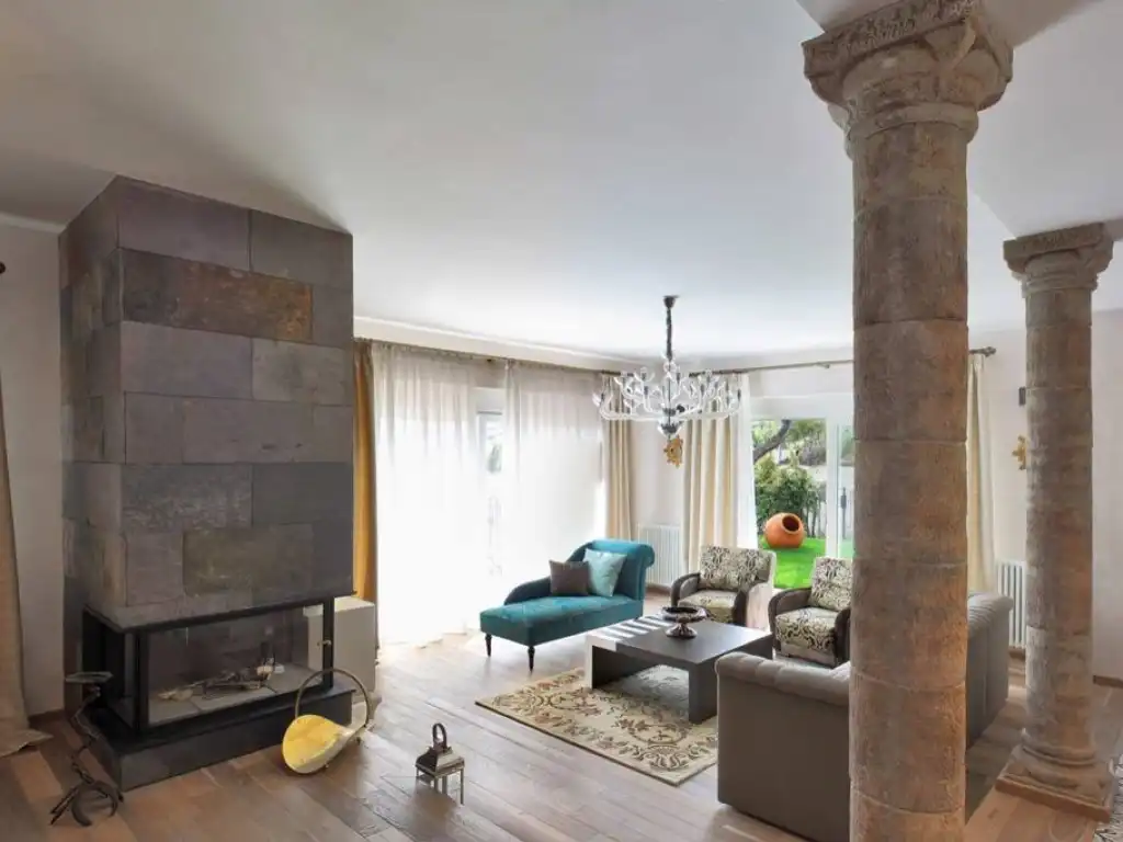 Detached house with terrace for sale in Cala Sant Francesc, imagen 2