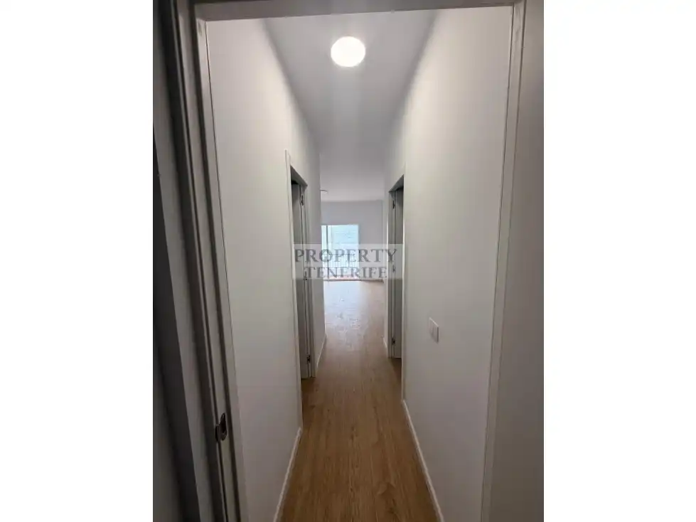 Apartamento en venta en Arona