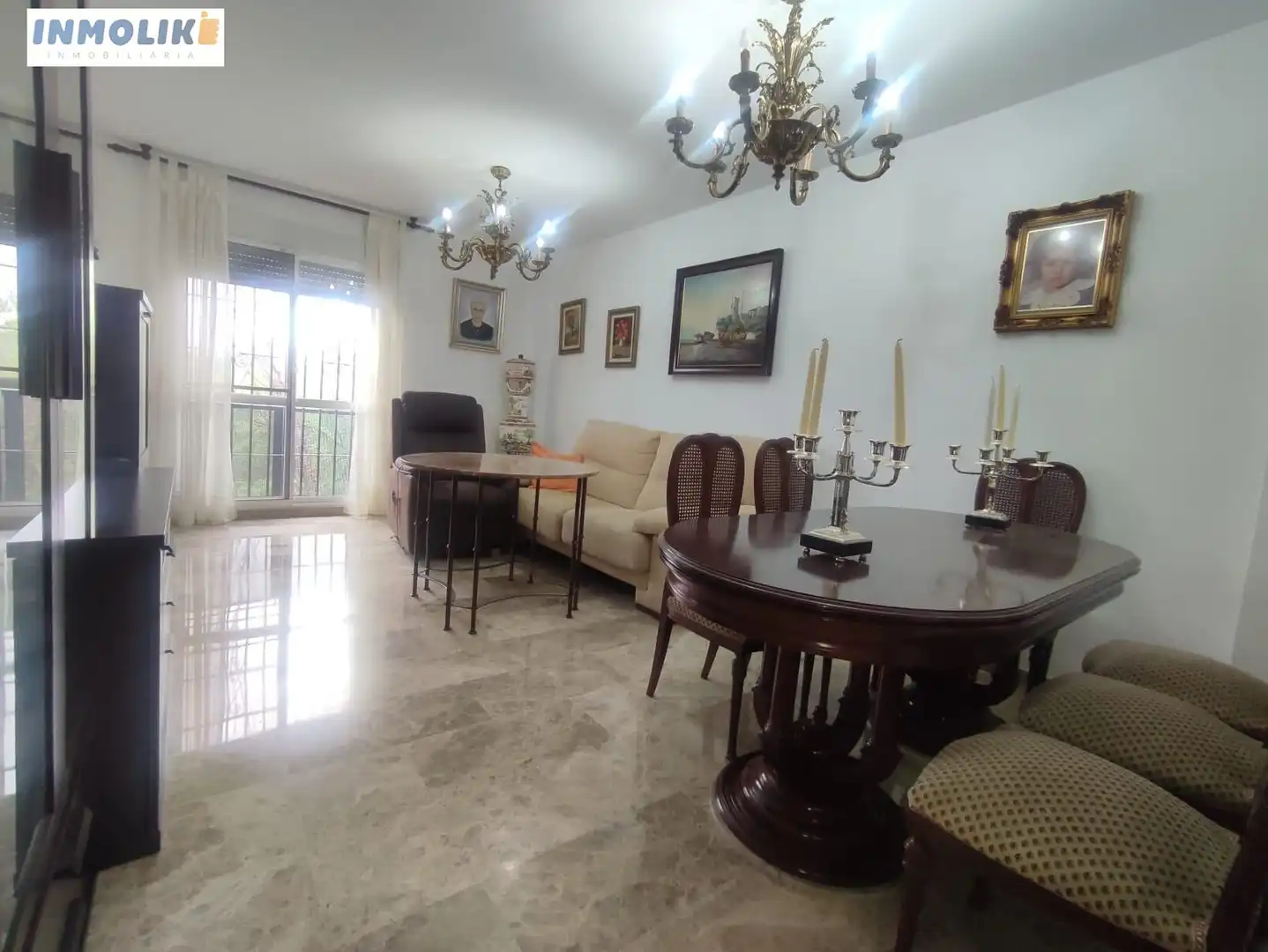 Piso con ascensor en venta en Calle INGENIERO JUAN A VIGUERAS