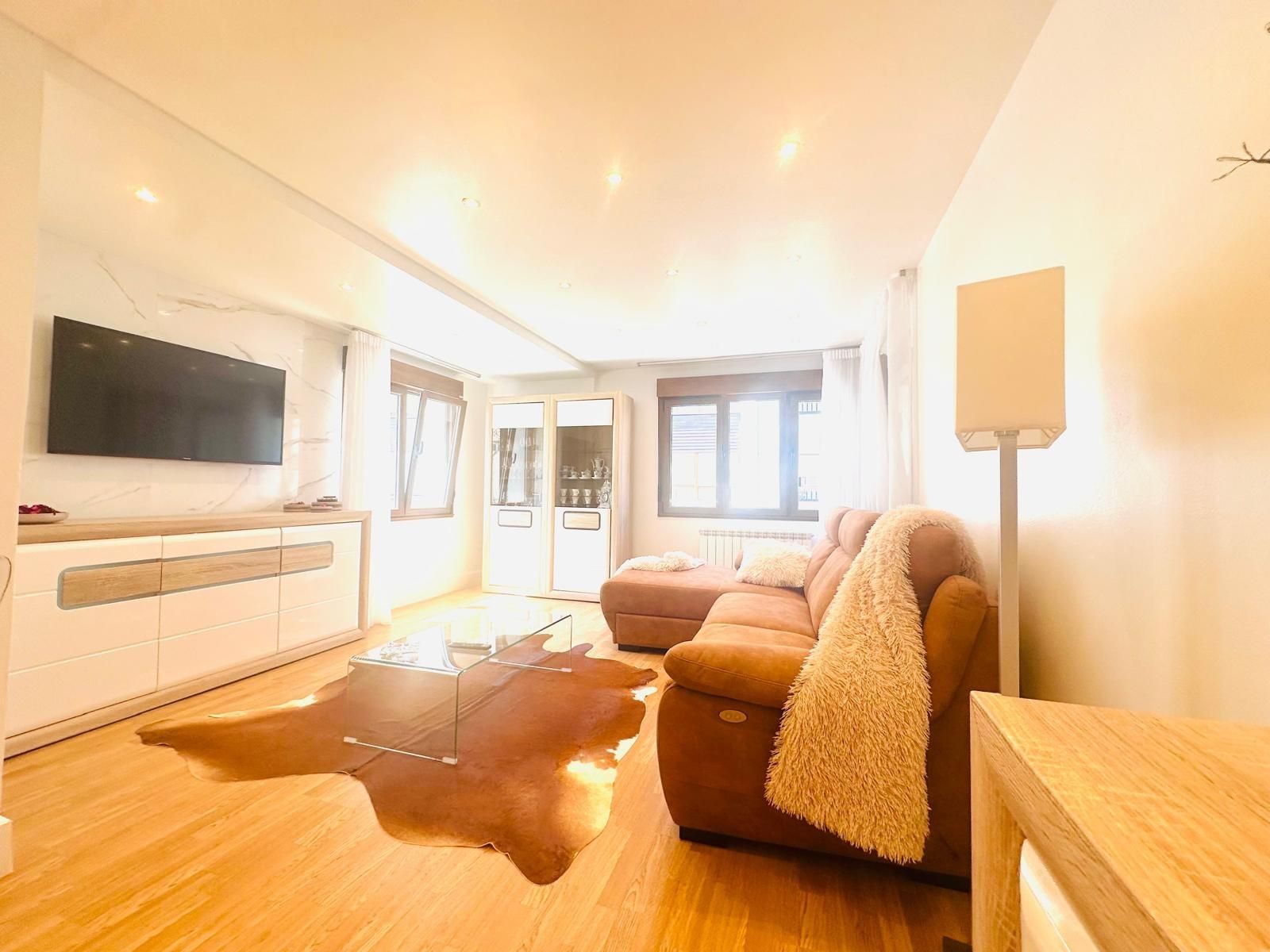 Living room of Flat for sale in Cudillero  with Heating