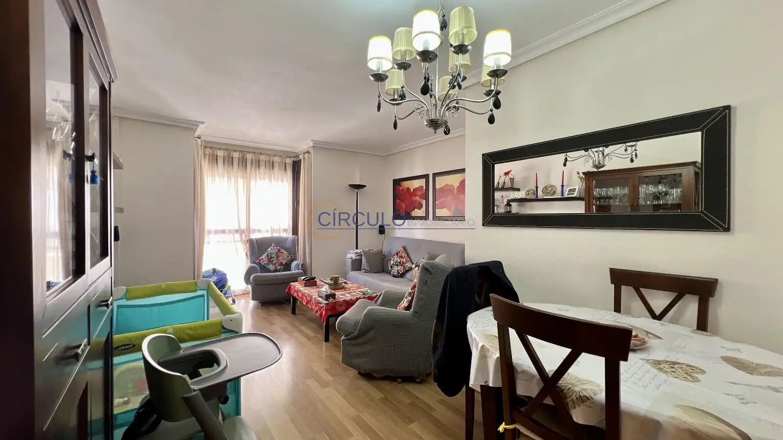 Piso con terraza en venta en Corredera, imagen 2