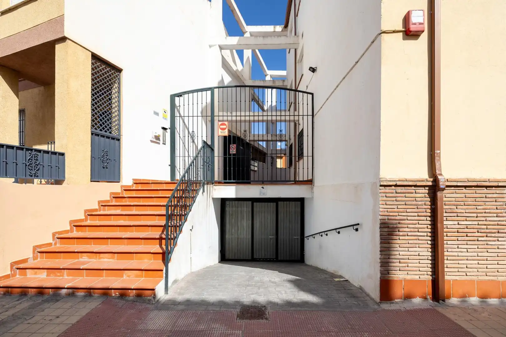 Exterior view of Flat for sale in Las Gabias