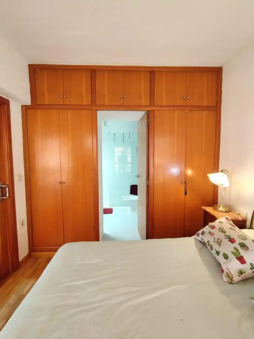 Dormitori de Apartament de lloguer en Murcia amb Aire condicionat, Calefacció i Parquet