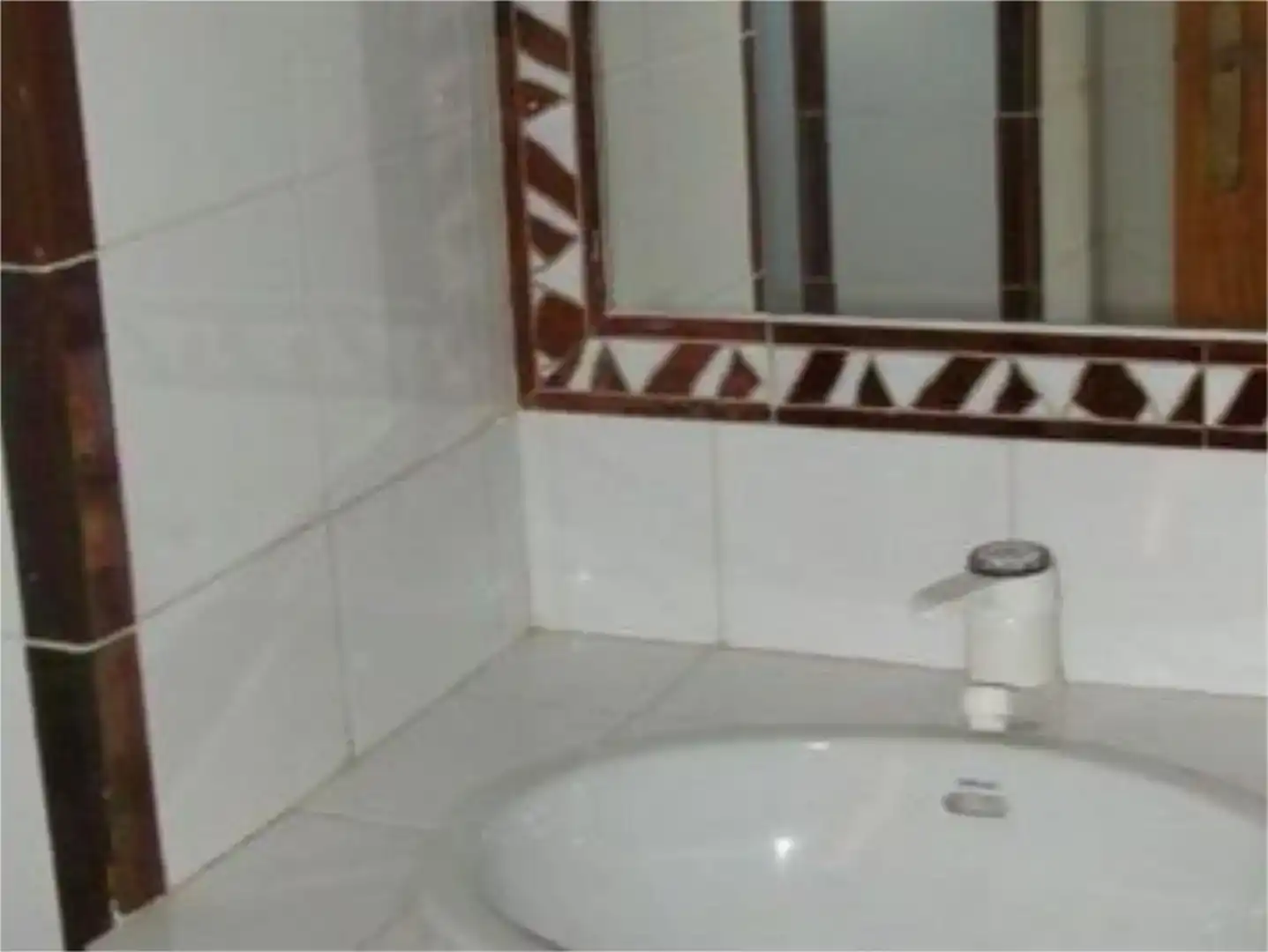 Bany de Pis en venda en Bollullos de la Mitación amb Piscina i Balcó