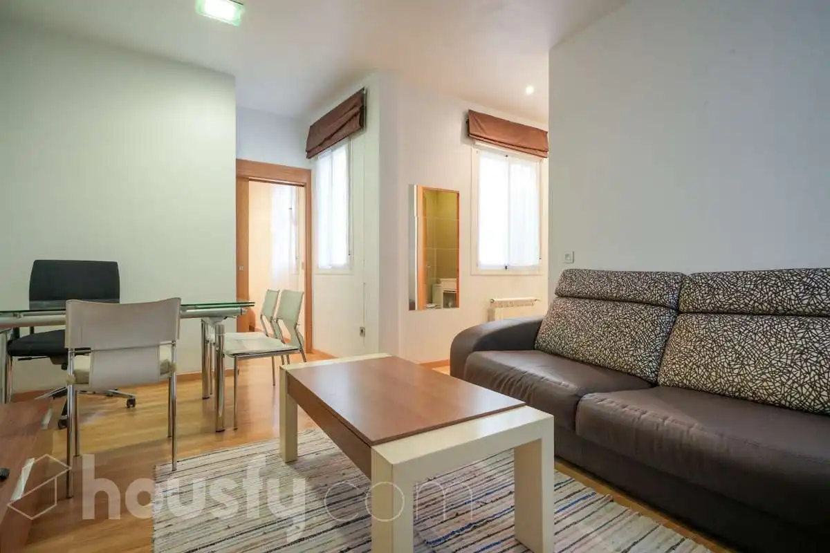 Living room of Flat for sale in Madrid  with Heating