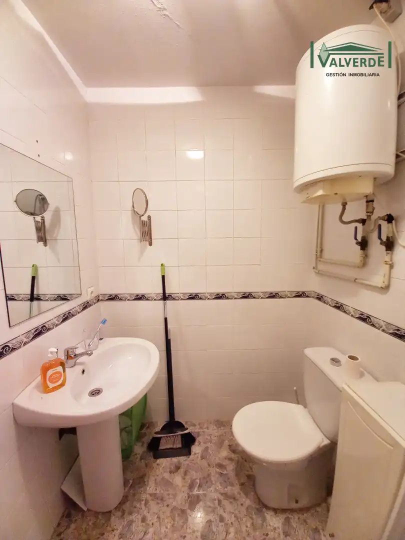 Wohnung zur Miete in Calle Puentezuelas, Centro - Sagrario