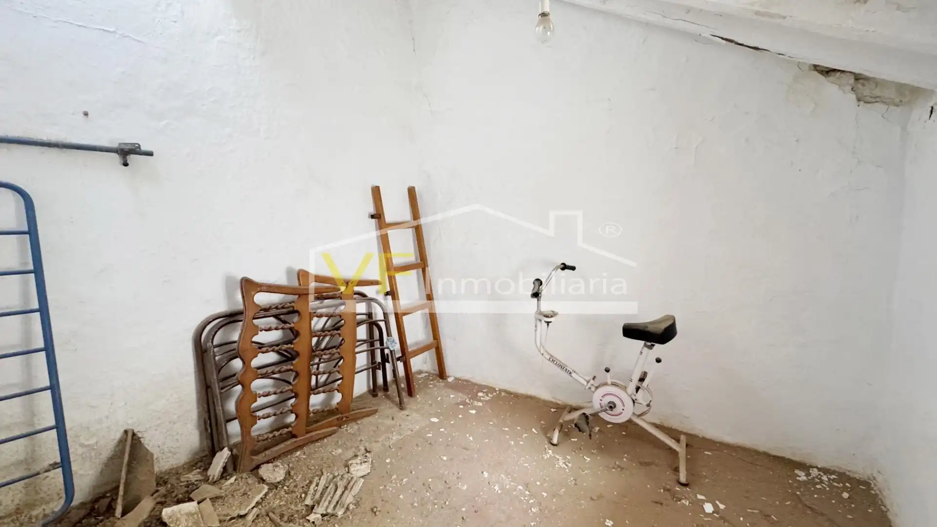 Casa adosada en venta en Álora