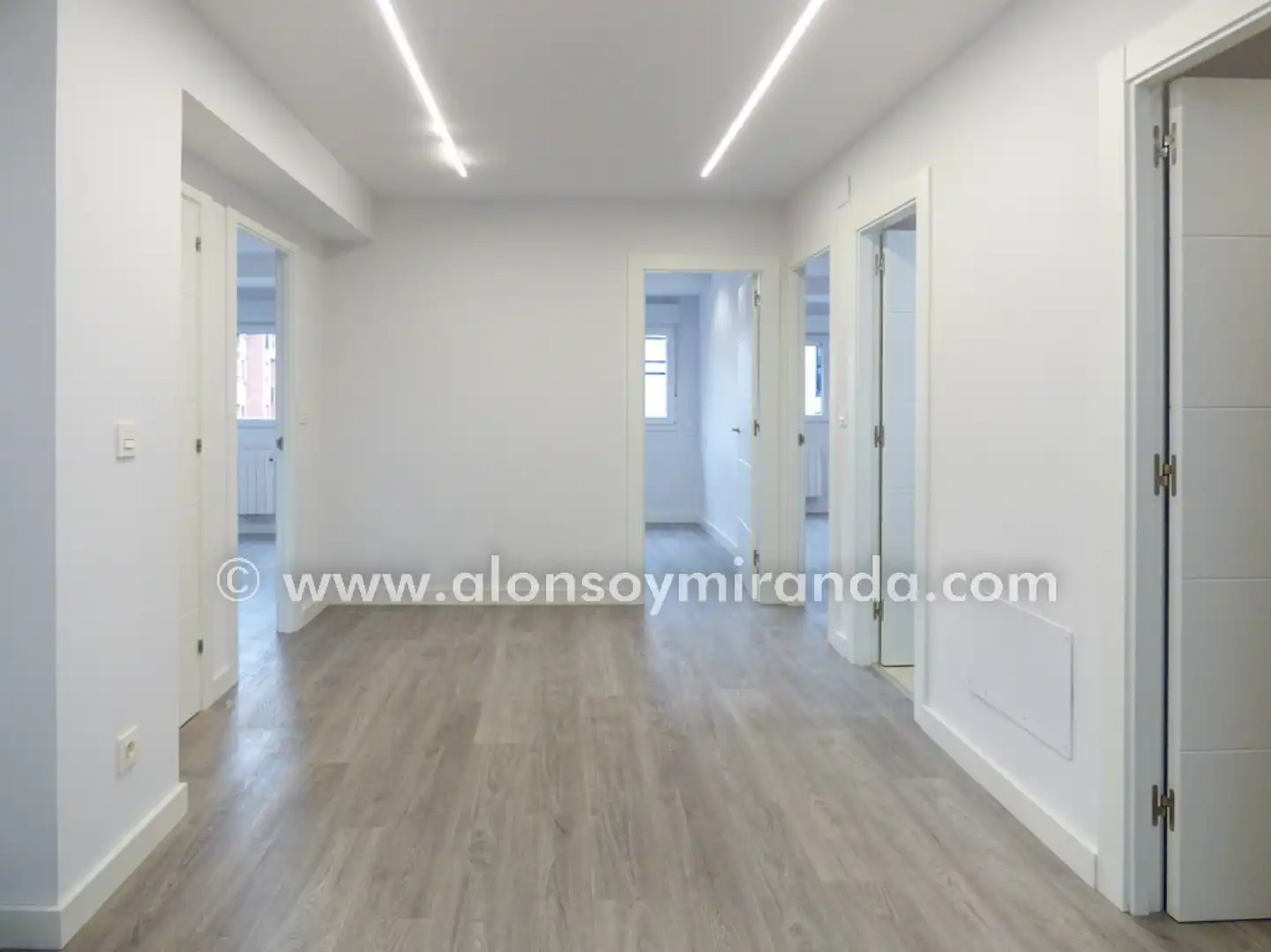 Wohnung zur Miete in Gijón  mit Heizung und Abstellraum