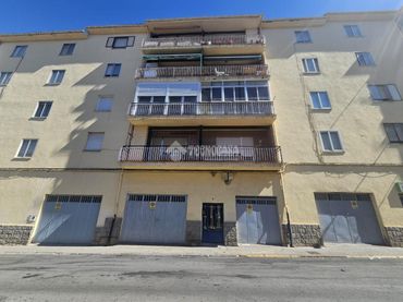 Wohnung zum Verkauf in Sur