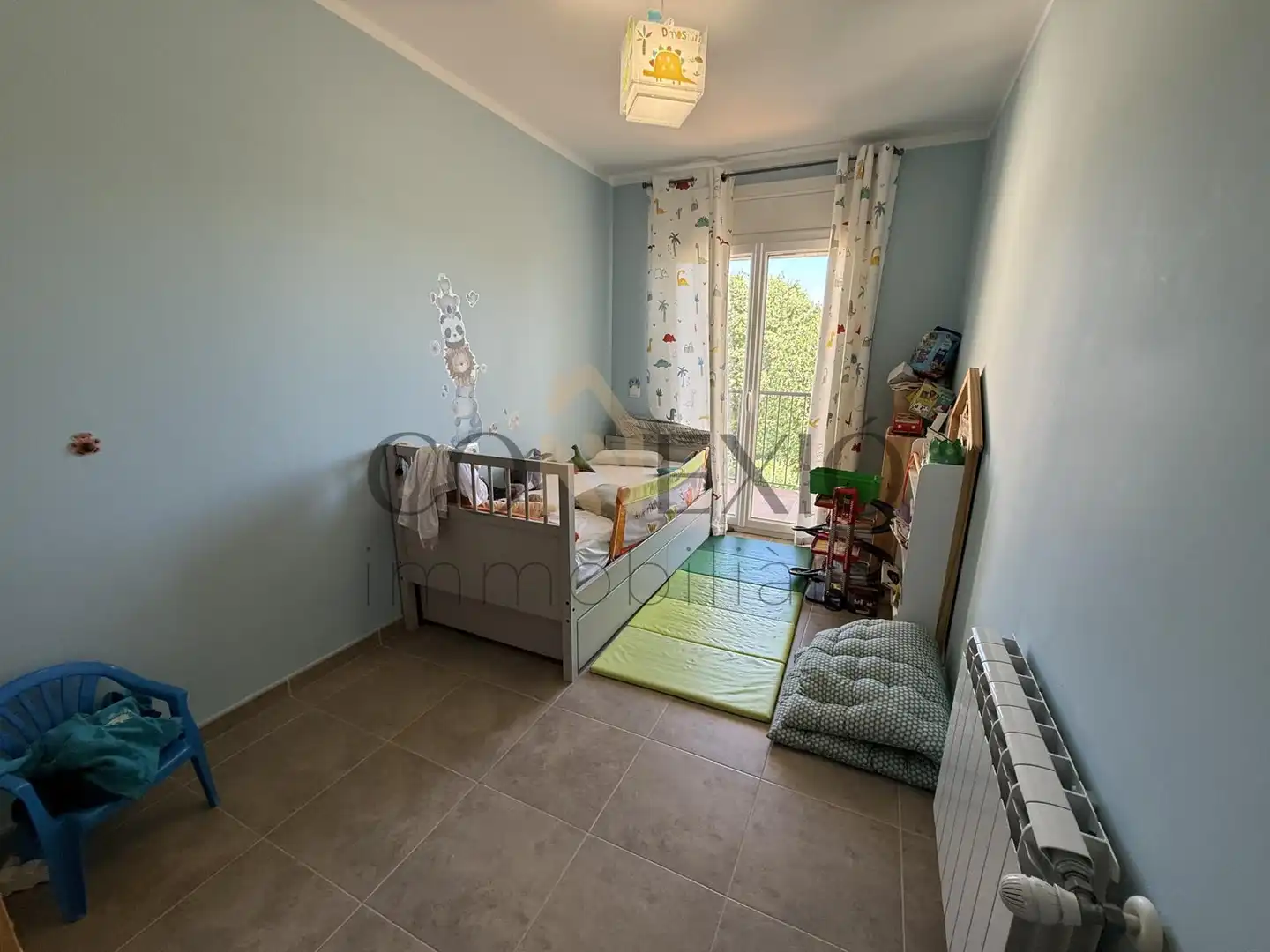 Dormitori de Casa o xalet en venda en Sant Julià de Ramis amb Aire condicionat, Calefacció i Jardí privat