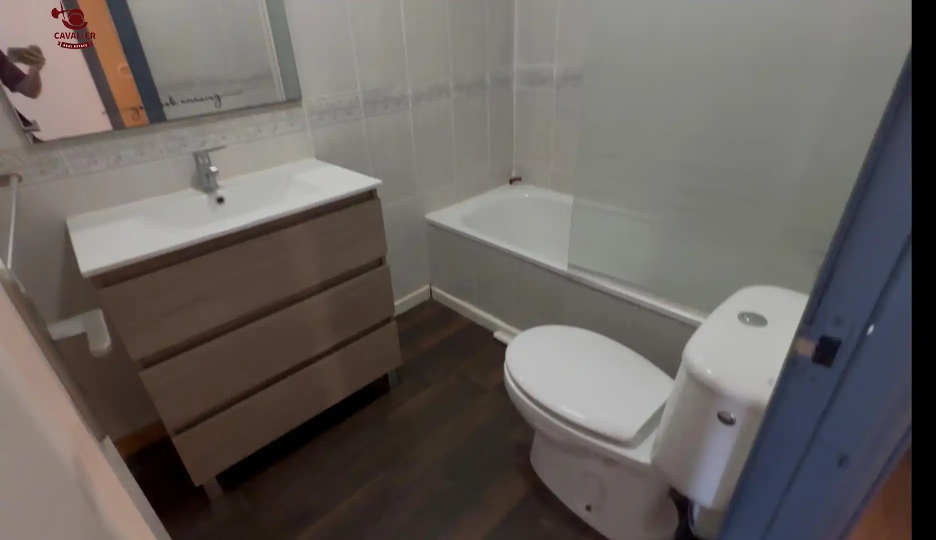 Baño de Piso en venta en Vélez-Málaga con Aire acondicionado, Calefacción y Terraza