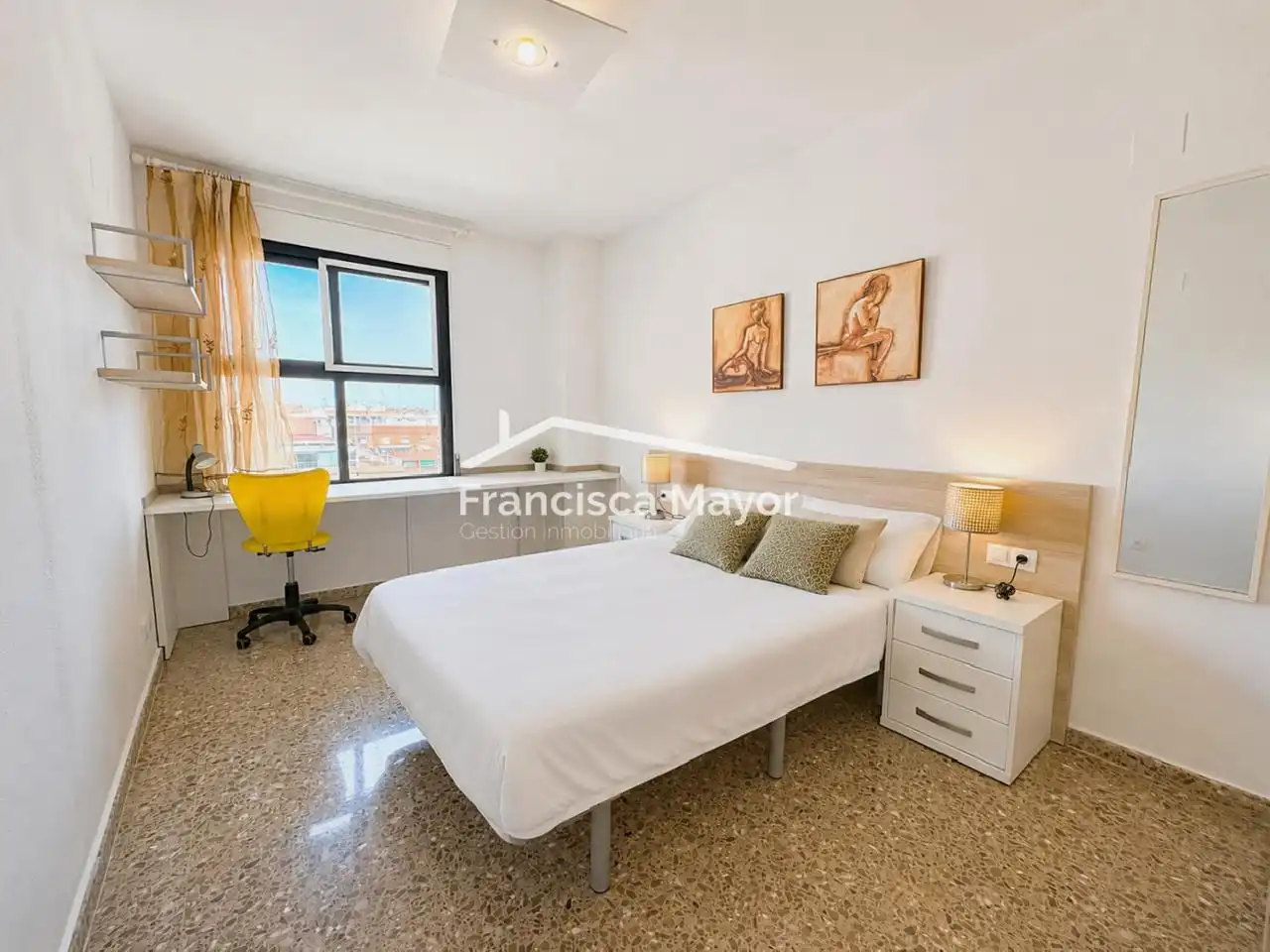 Habitación de Piso en venta en Valencia con Aire acondicionado, Amueblado y Piscina comunitaria
