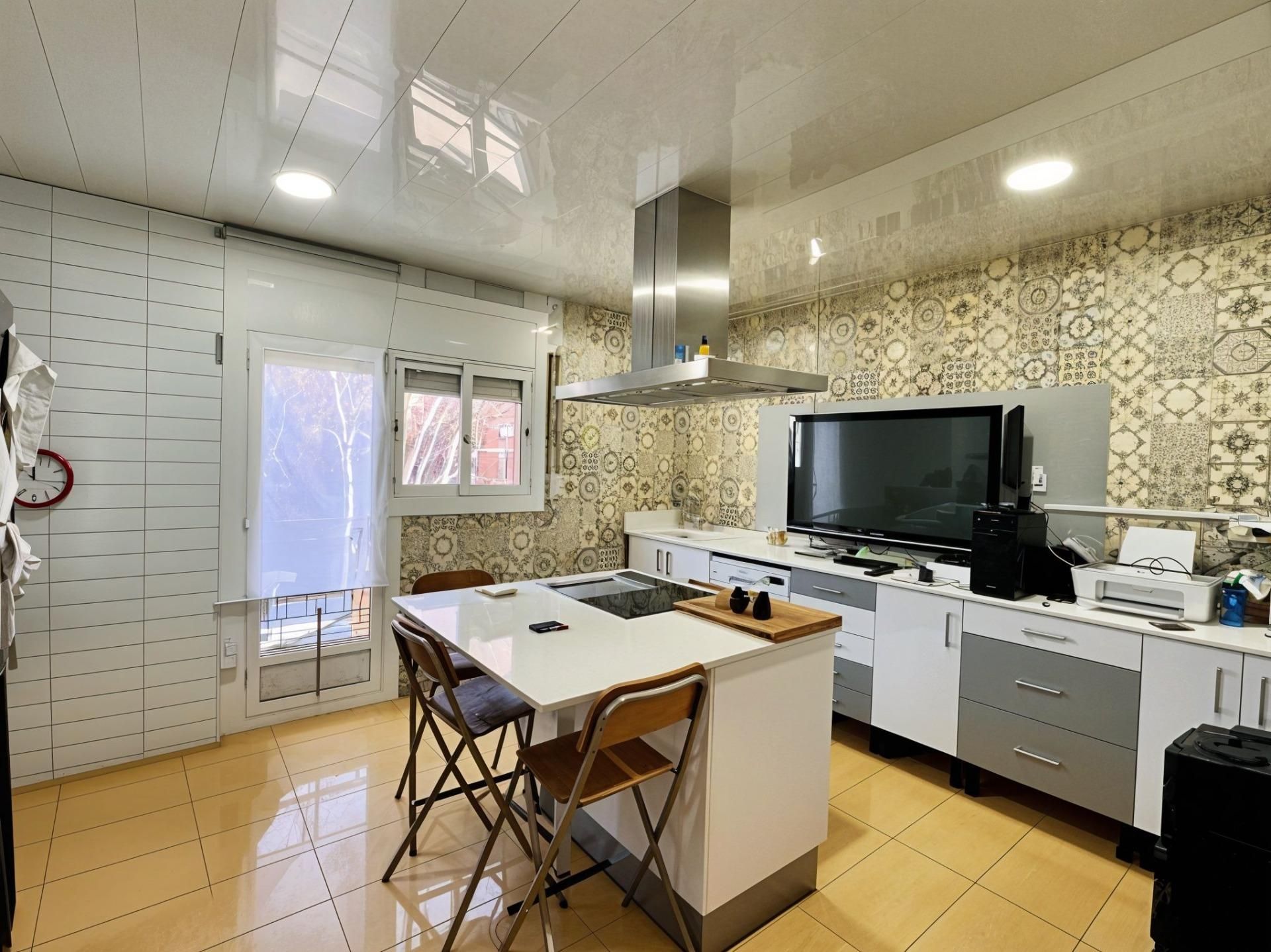 Kitchen of Flat for sale in Sabadell  with Air Conditioner, Terrace and Storage room