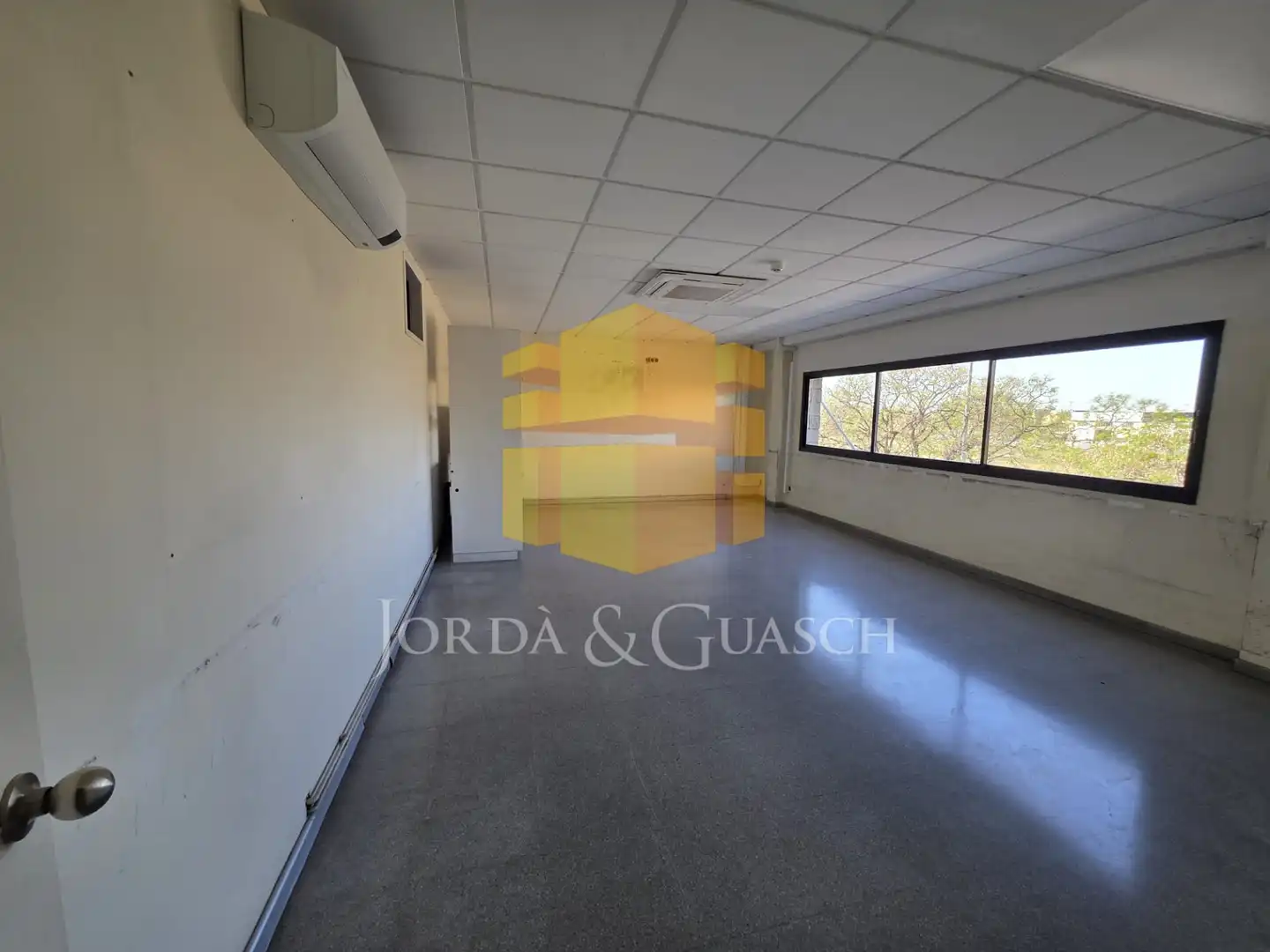 Nau industrial amb ascensor de lloguer a Carrer dels Motors 86, imagen 13