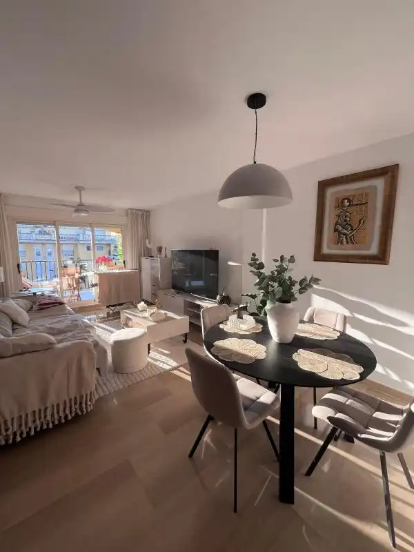 Sala de estar de Piso de alquiler en Dénia con Aire acondicionado, Calefacción y Terraza