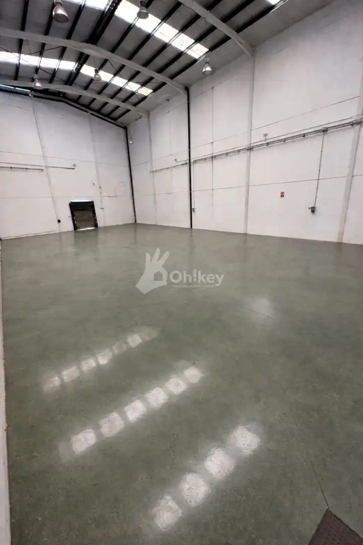 Nave industrial in vendita a Casarrubuelos, imagen 8