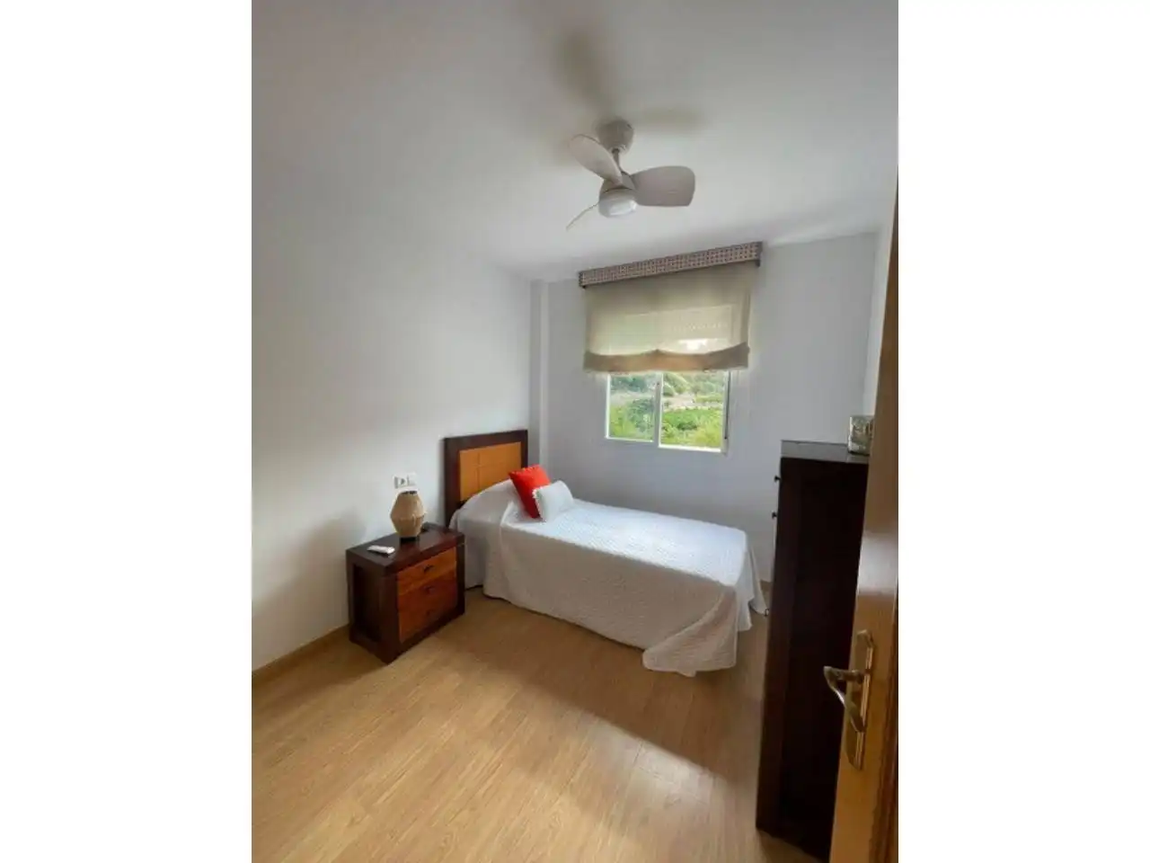 Detached house with pool to rent in Calle SAUCES 12, imagen 16