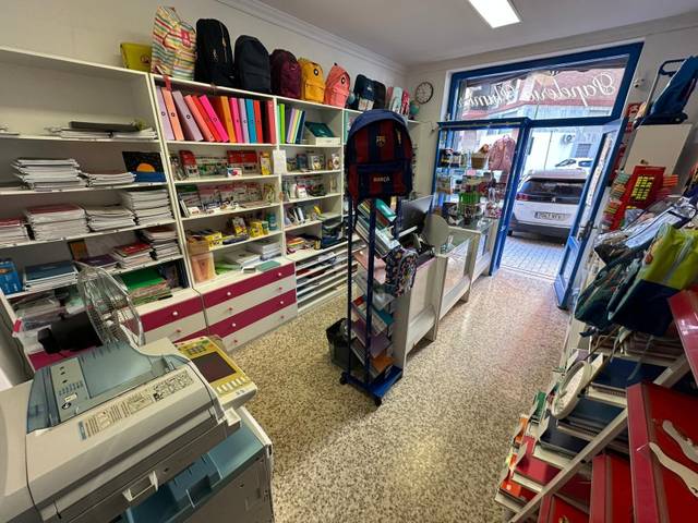 Local comercial en Alquiler en Los Almendros - El Limonero - El Tomillar