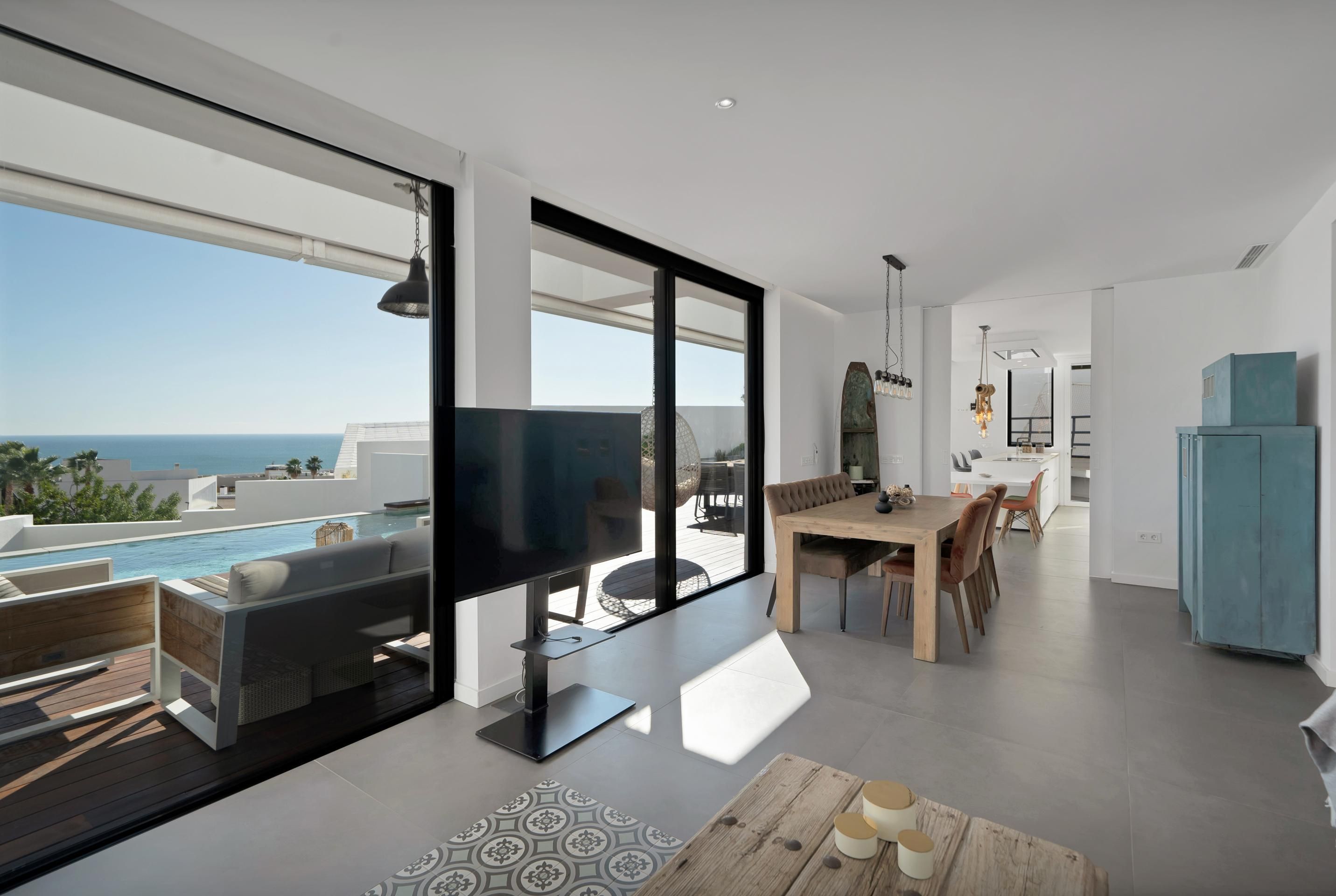 Living room of House or chalet for sale in Málaga Capital  with Air Conditioner, Private garden and Terrace