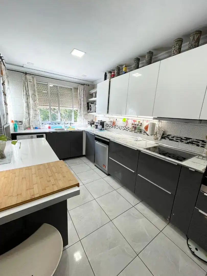 Flat with terrace for sale in Patraix, imagen 4