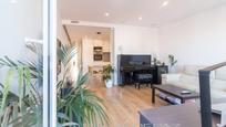 Sala d'estar de Àtic en venda en  Barcelona Capital amb Aire condicionat, Calefacció i Parquet