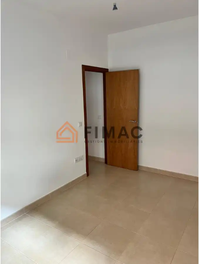 Piso en venta en Sant Hipòlit de Voltregà con Calefacción