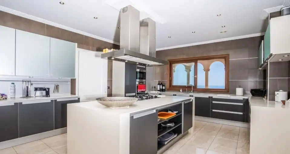 Cuina de Casa o xalet en venda en Jávea / Xàbia amb Aire condicionat, Jardí privat i Terrassa