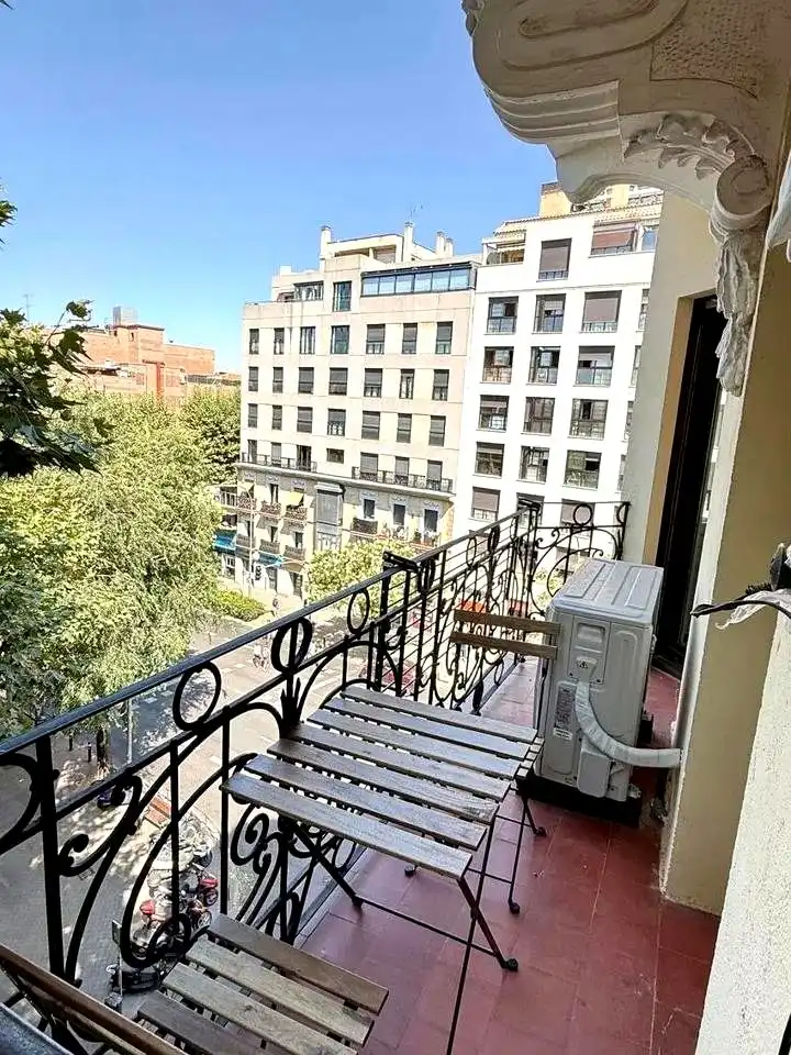 Exterior view of Flat for rent in Madrid  with Air Conditioner, Heating and Terrace