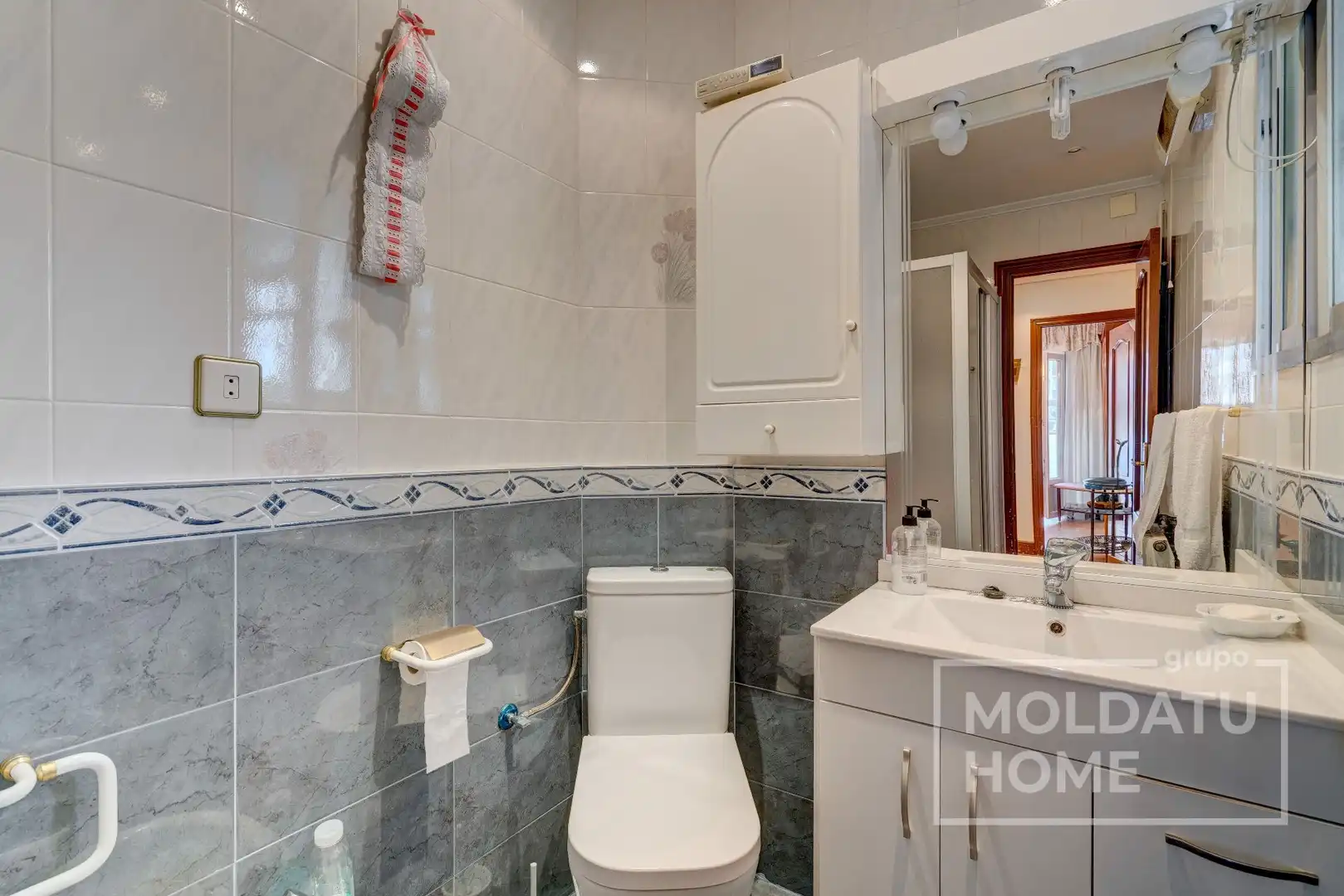 Badezimmer von Wohnung zum Verkauf in Irun  mit Heizung
