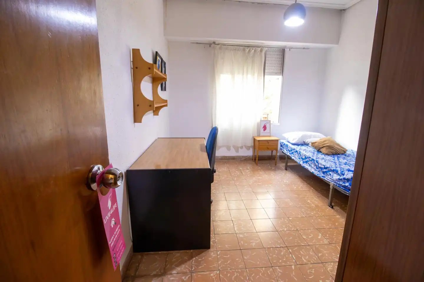 Schlafzimmer von Wohnung zur Miete in Valencia mit Möbliert