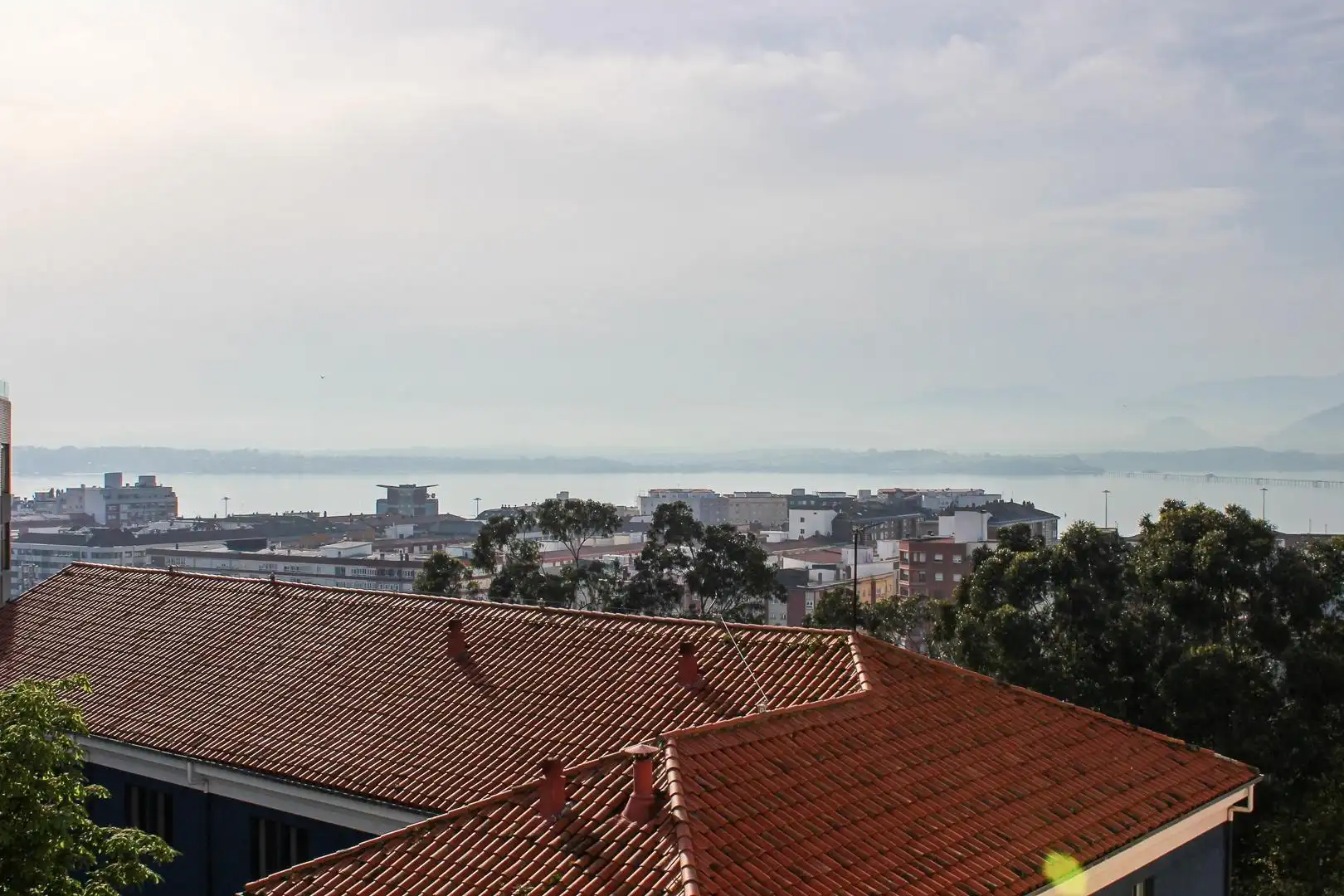 Vista exterior de Pis en venda en Santander amb Calefacció