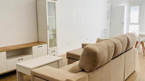 Foto 2 de Pis de lloguer a Joan Miró, Calvario, Torremolinos