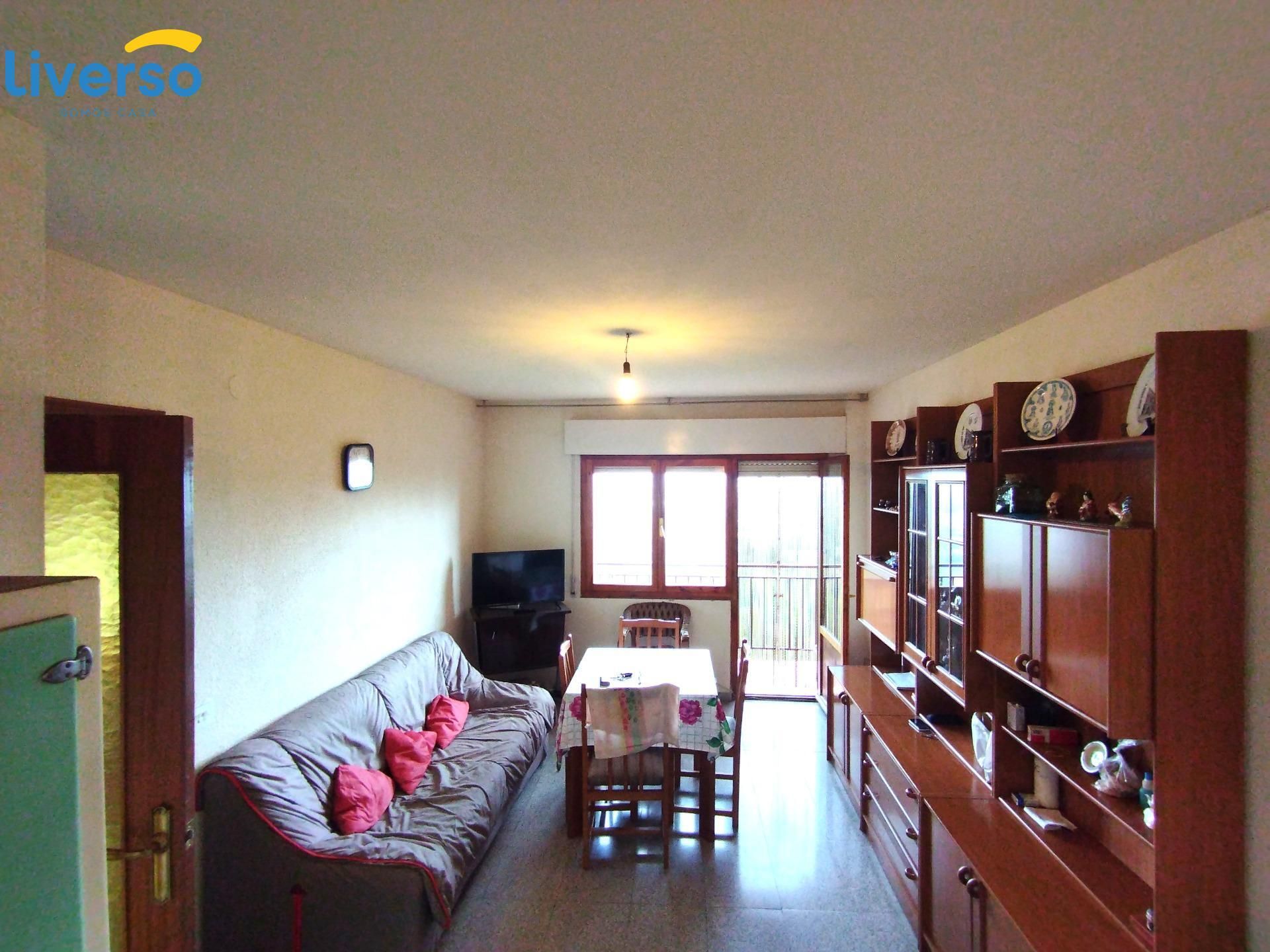 Living room of Flat for sale in Roa  with Storage room and Balcony