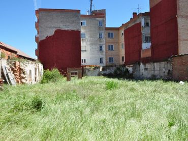Terreny residencial en venda a Calle Ramón y Cajal