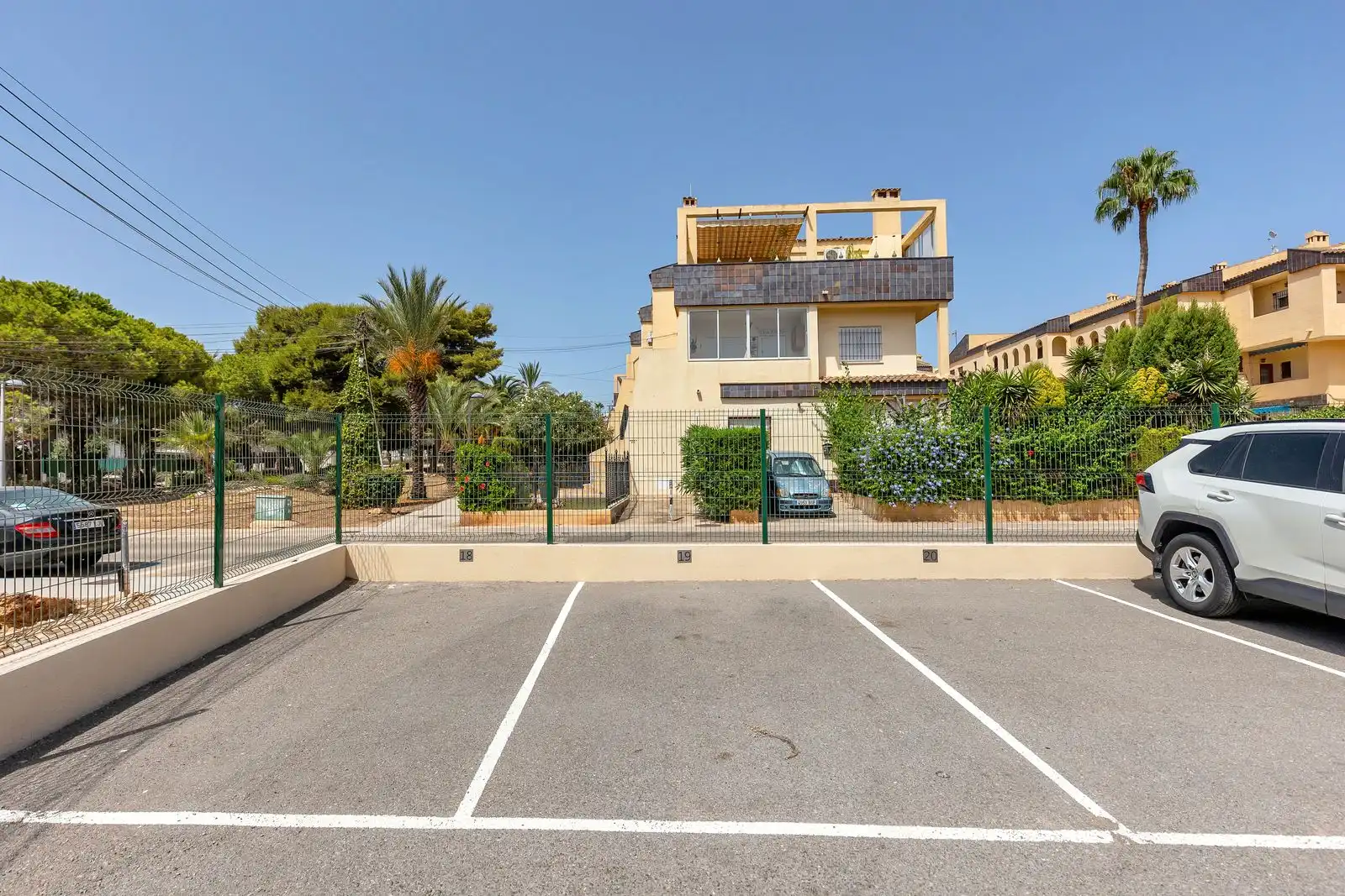 Apartamento con terraza en venta en Calle  Caballito de Mar, imagen 22