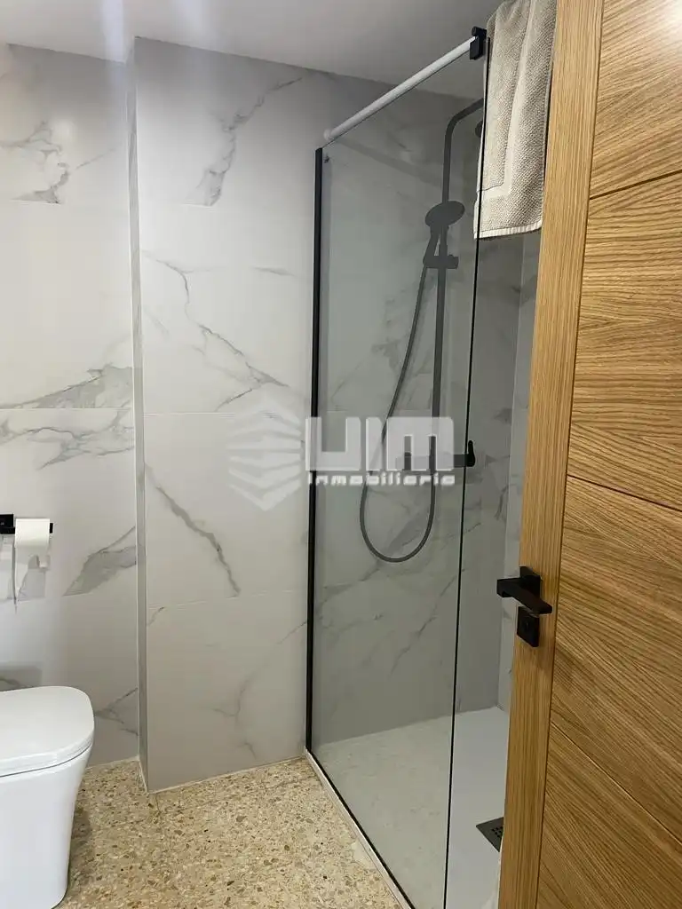Bathroom of Flat for sale in Sagunto / Sagunt  with Furnished and Balcony
