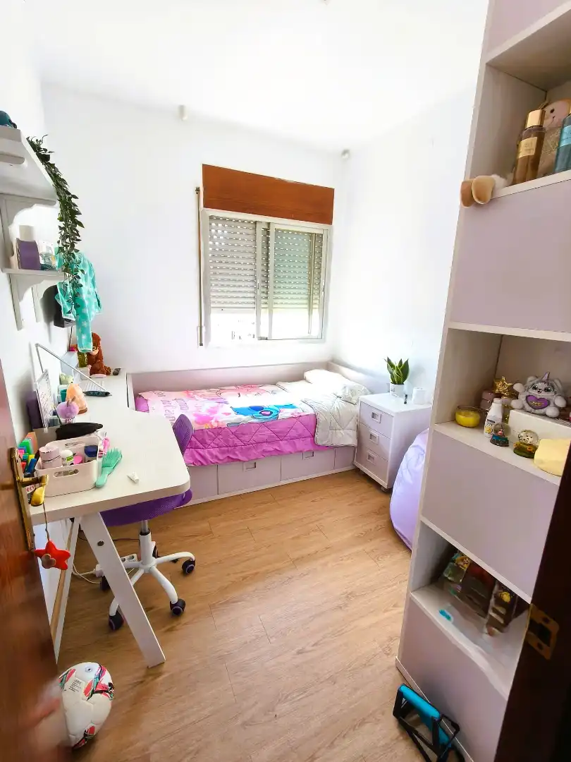 Bedroom of Flat for sale in Barcelona  with Parquet flooring, Terrace and Balcony