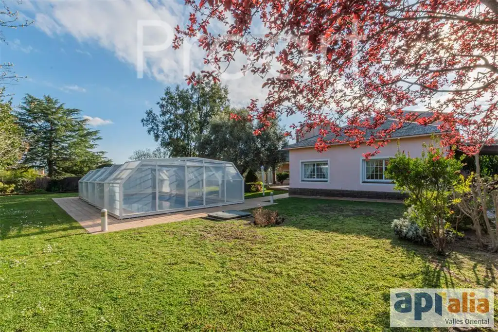 Casa amb piscina en venda a Sant Pere de Vilamajor, imagen 2