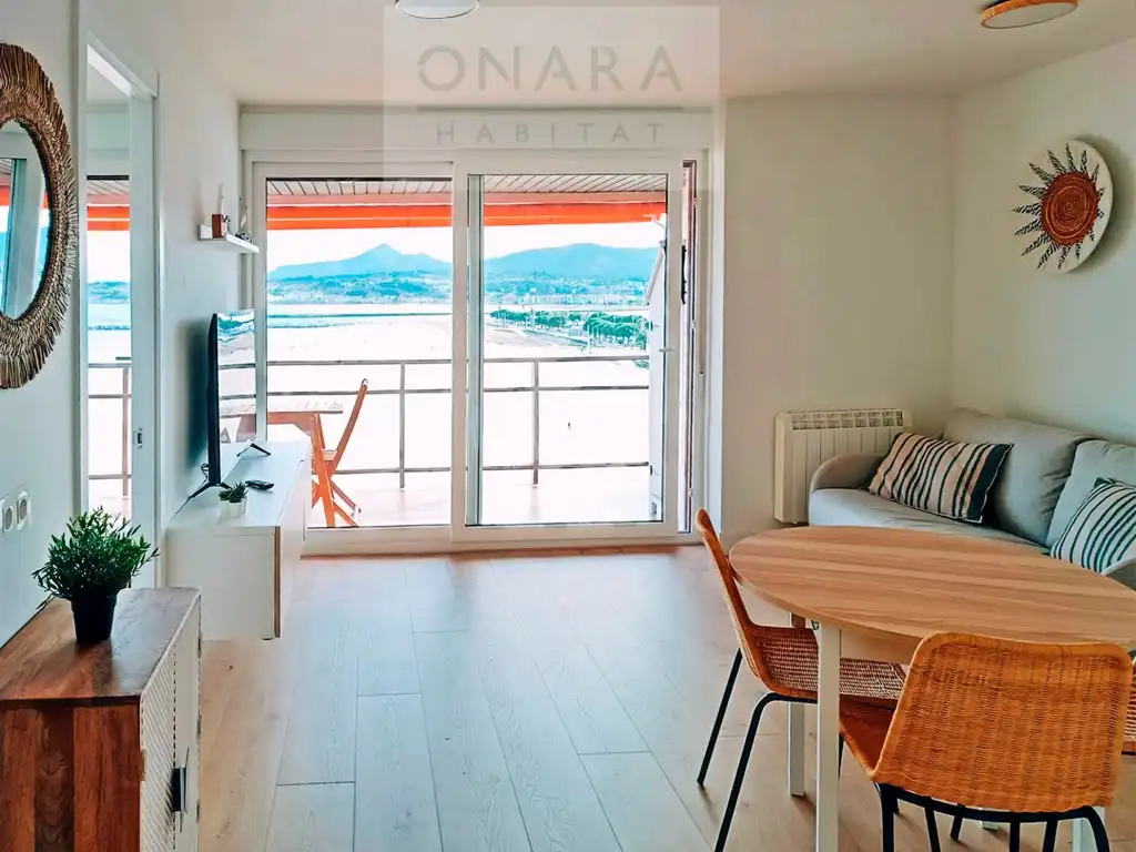 Flat for rent in Calle Ramon Iribarren Pase, Hondarribia