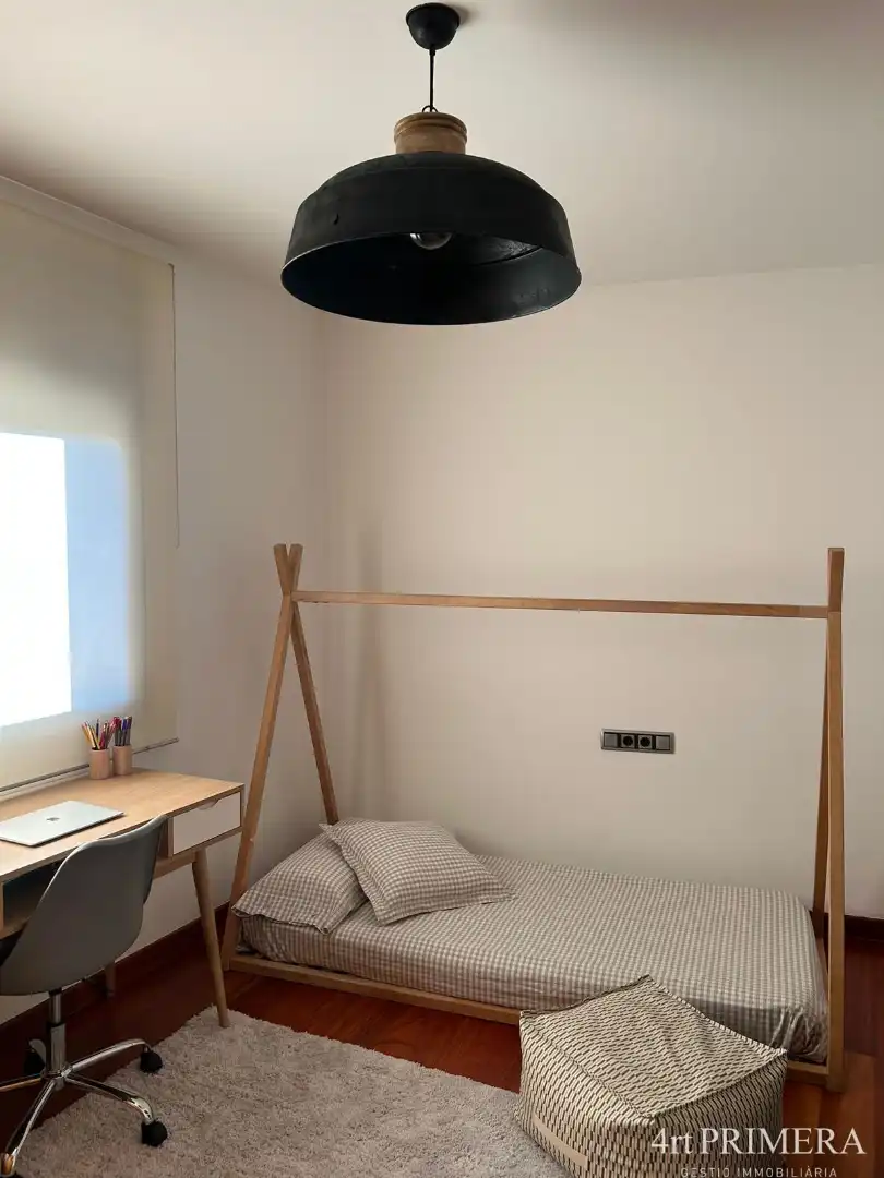 Habitación de Dúplex de alquiler en Vallromanes con Aire acondicionado, Calefacción y Parquet