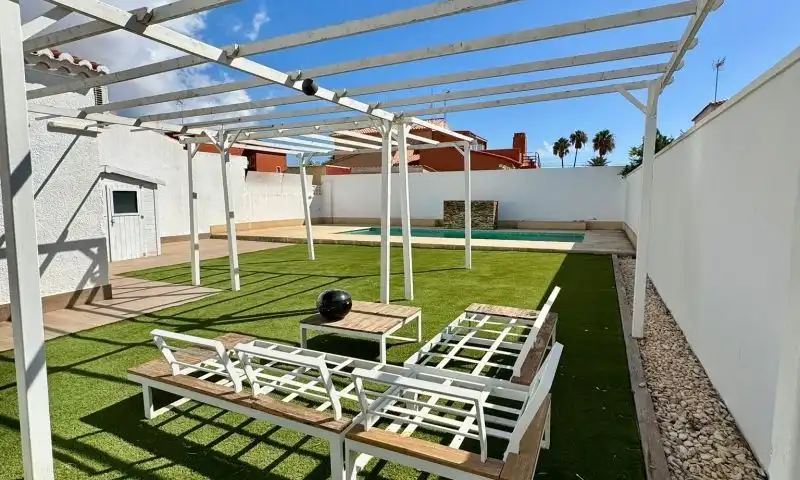 Villa avec piscine à vendre à Avenida Delfina Viudes, imagen 6