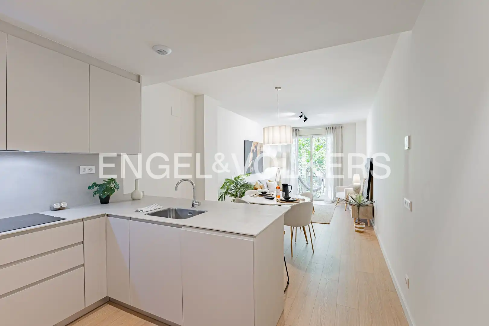 Exterior view of Flat for sale in Barcelona  with Air Conditioner, Heating and Parquet flooring