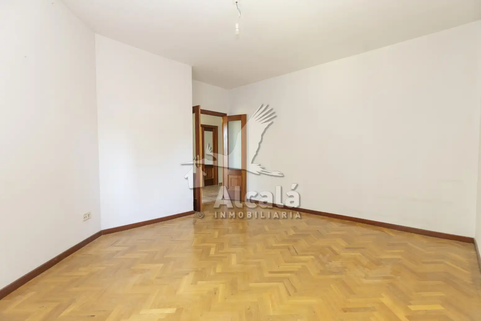 Habitación de Casa adosada en venta en Villalbilla con Aire acondicionado, Calefacción y Parquet
