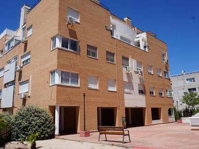 Exterior view of Duplex for sale in Rivas-Vaciamadrid  with Air Conditioner and Terrace