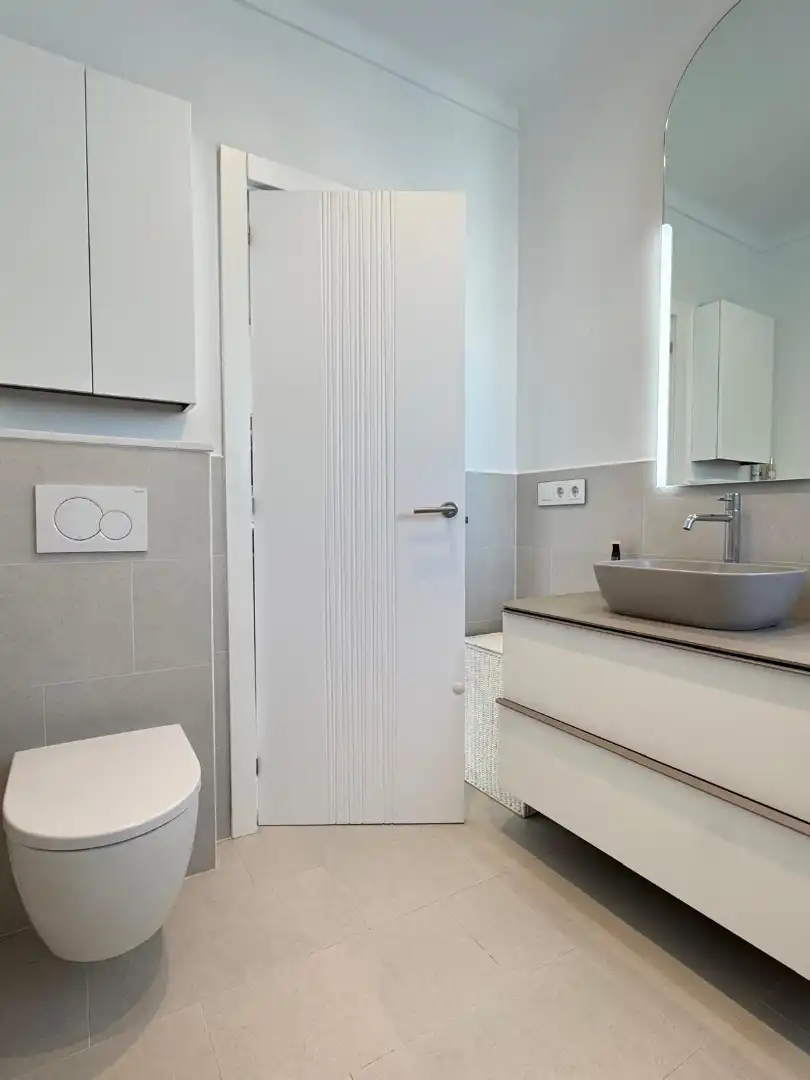 Baño de Casa o chalet en venta en L'Escala con Aire acondicionado, Calefacción y Jardín privado