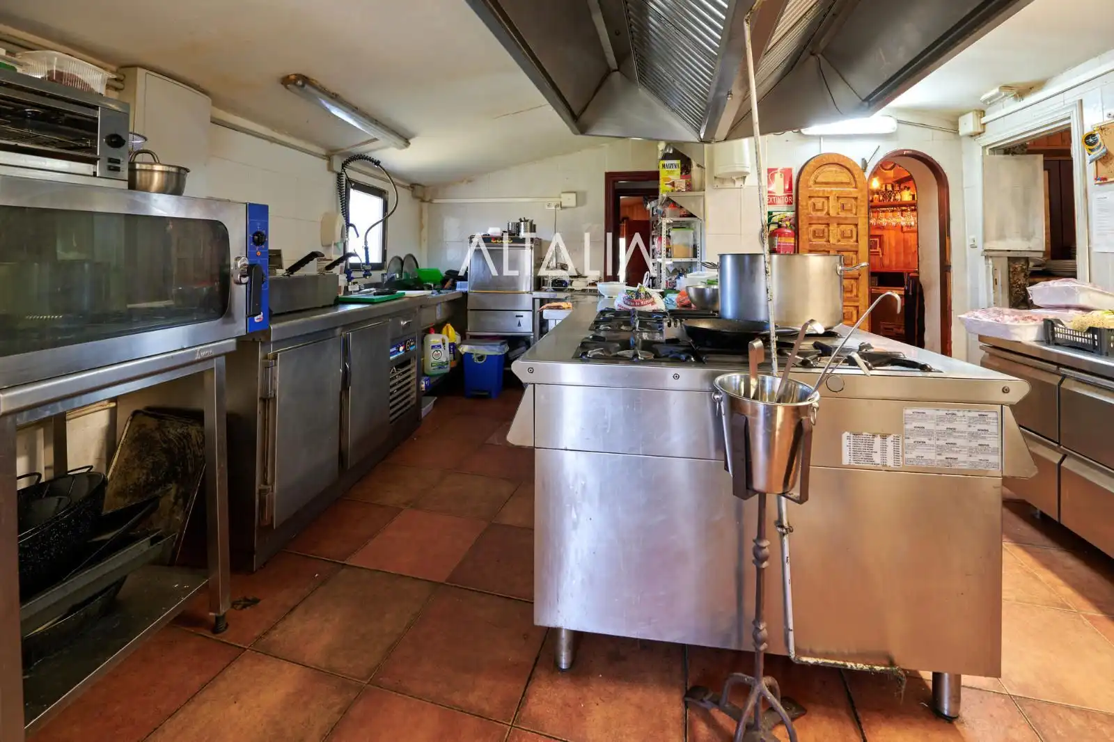 Kitchen of Buildings for sale in Las Majadas  