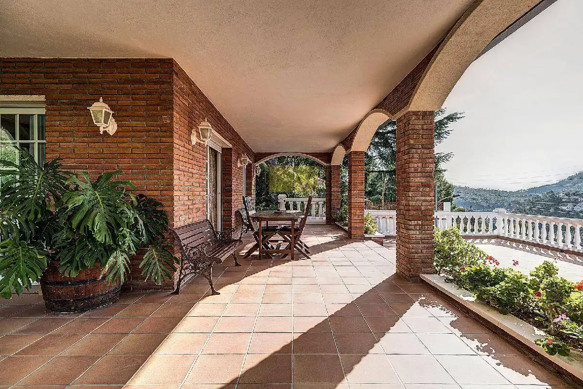 Terraza de Casa o chalet en venta en Vallirana con Aire acondicionado, Calefacción y Jardín privado